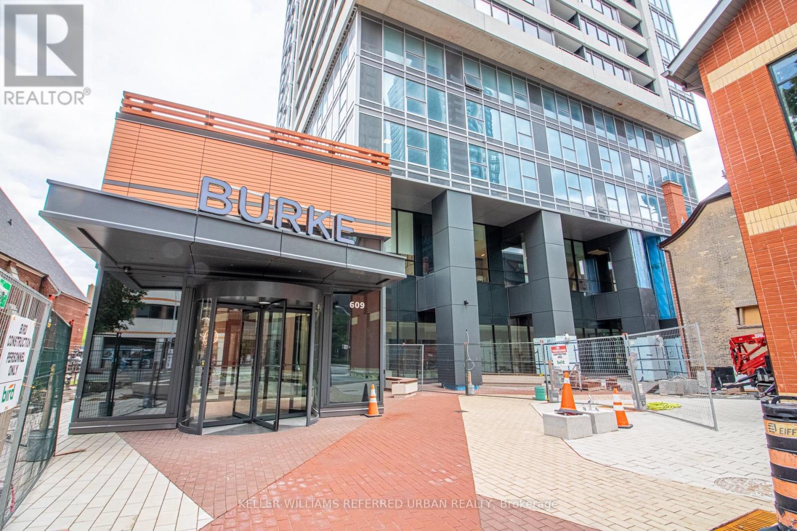 2104 - 609 Sherbourne Street, Toronto, ON