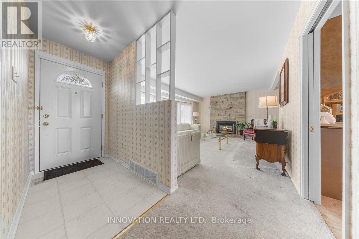 25 Brent Avenue, Ottawa, ON
