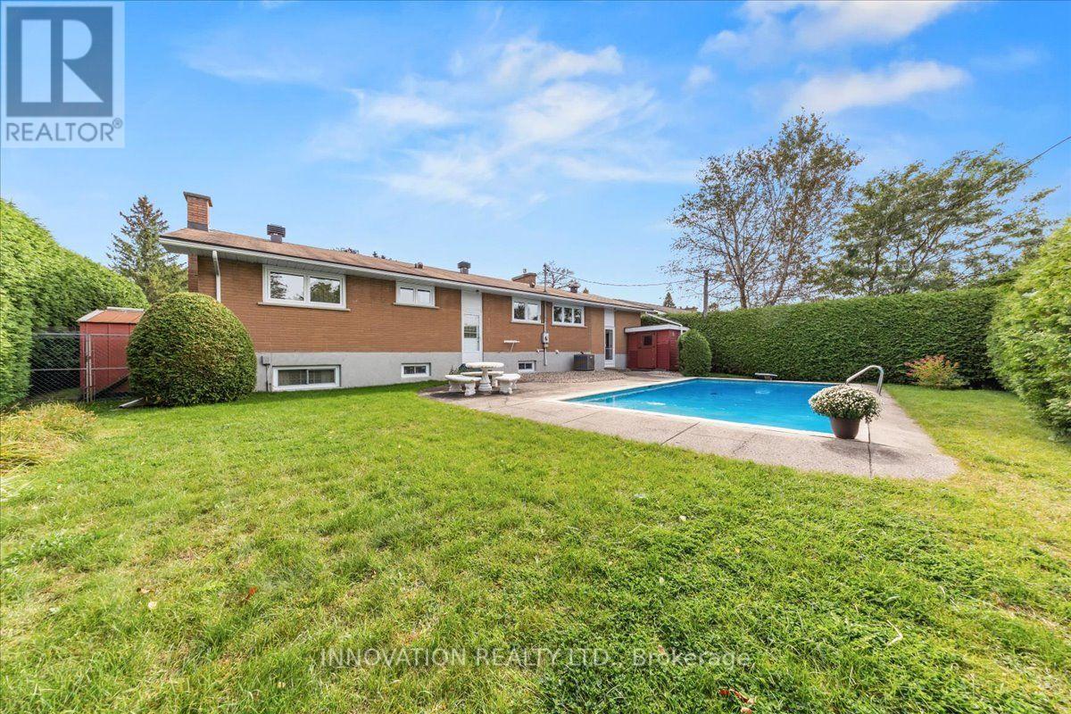 25 Brent Avenue, Ottawa, ON