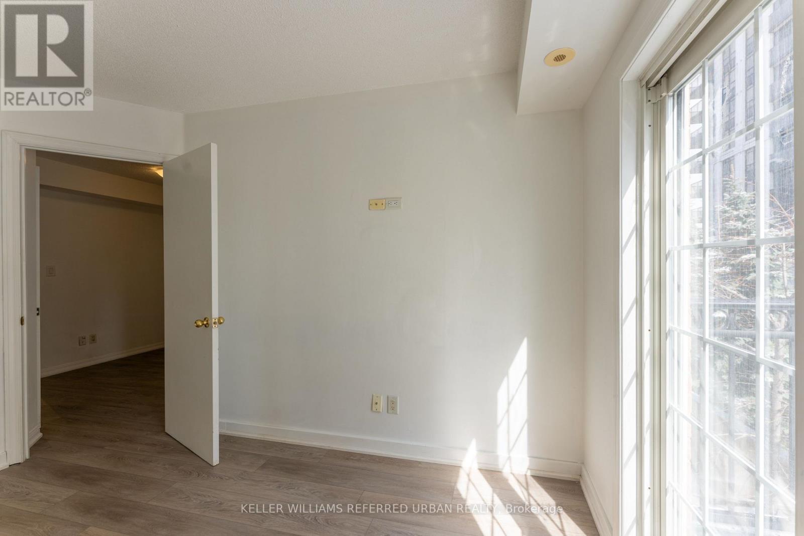 Primary Bedroom - 651 - 3 Everson Drive, Toronto, ON