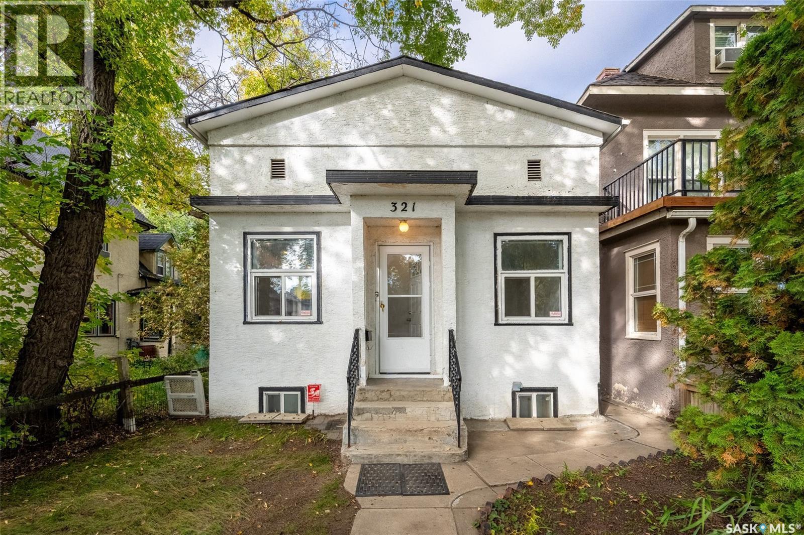 321 E Avenue S, Saskatoon, SK
