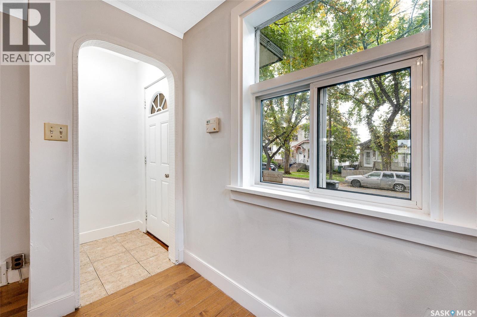 321 E Avenue S, Saskatoon, SK