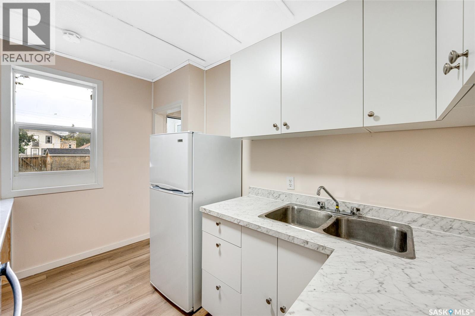 321 E Avenue S, Saskatoon, SK