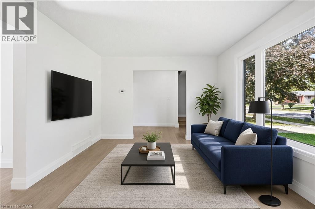 Virtually Staged - 27 Cummington Place, Welland, ON