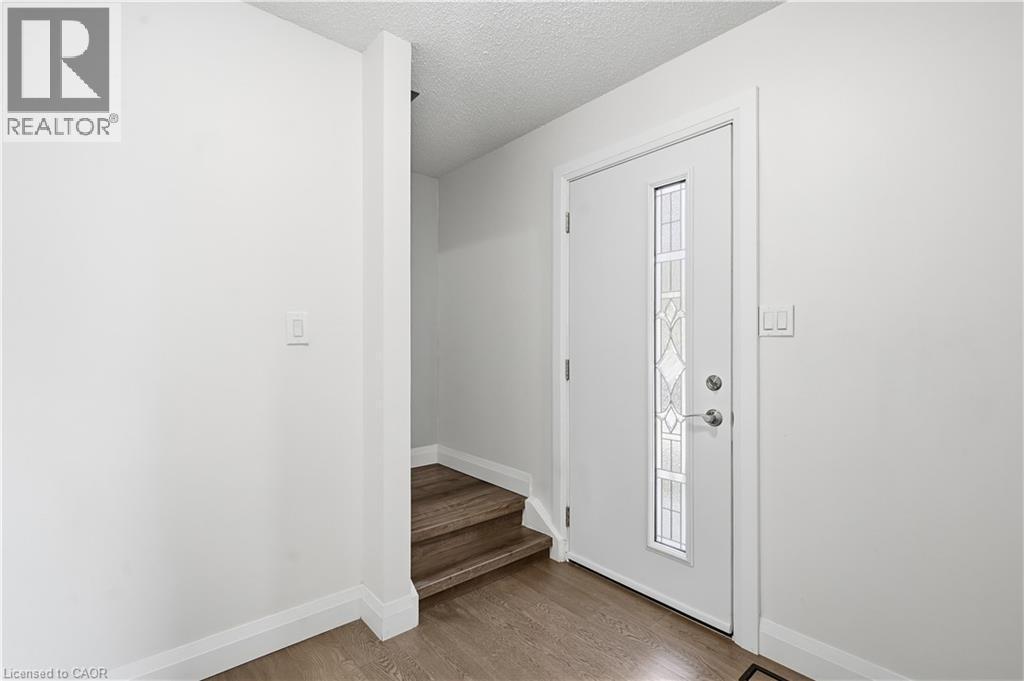 27 Cummington Place, Welland, ON