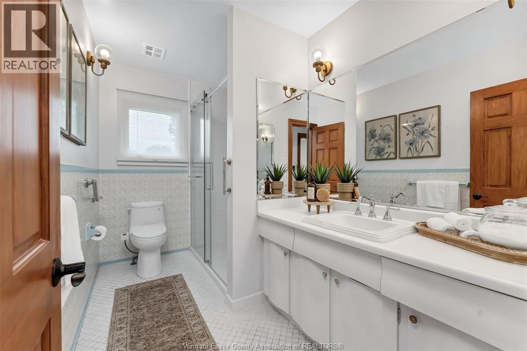 825 Morton Drive, Lasalle, ON
