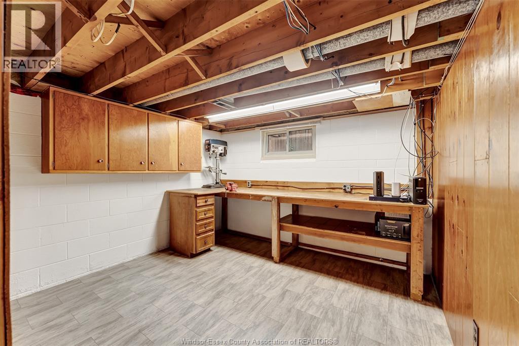 825 Morton Drive, Lasalle, ON