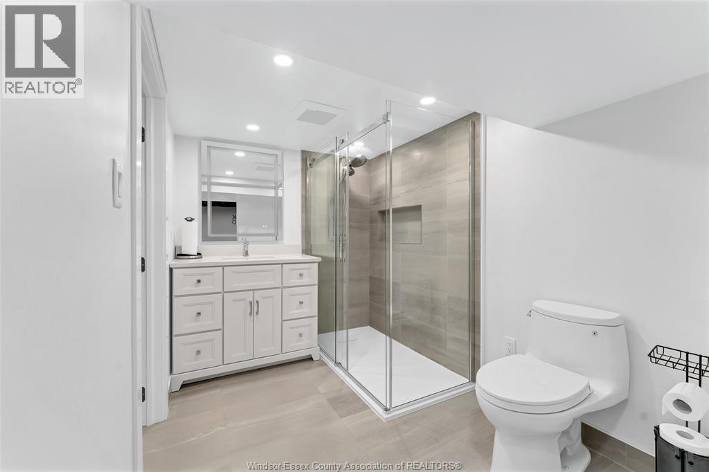 825 Morton Drive, Lasalle, ON