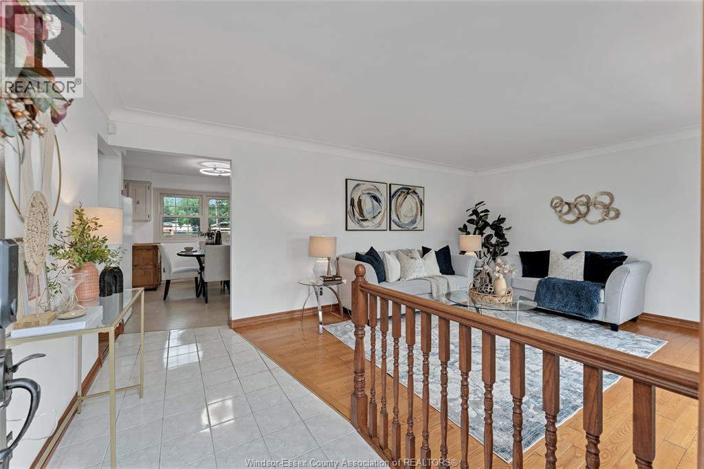 825 Morton Drive, Lasalle, ON