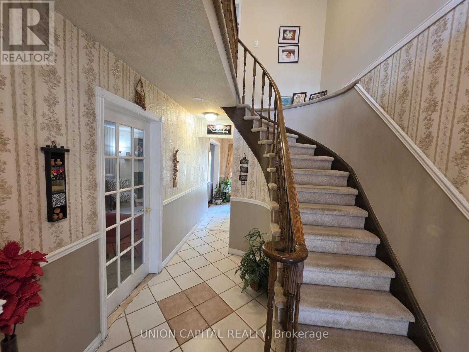 2363 Strathmore Crescent, Pickering, ON