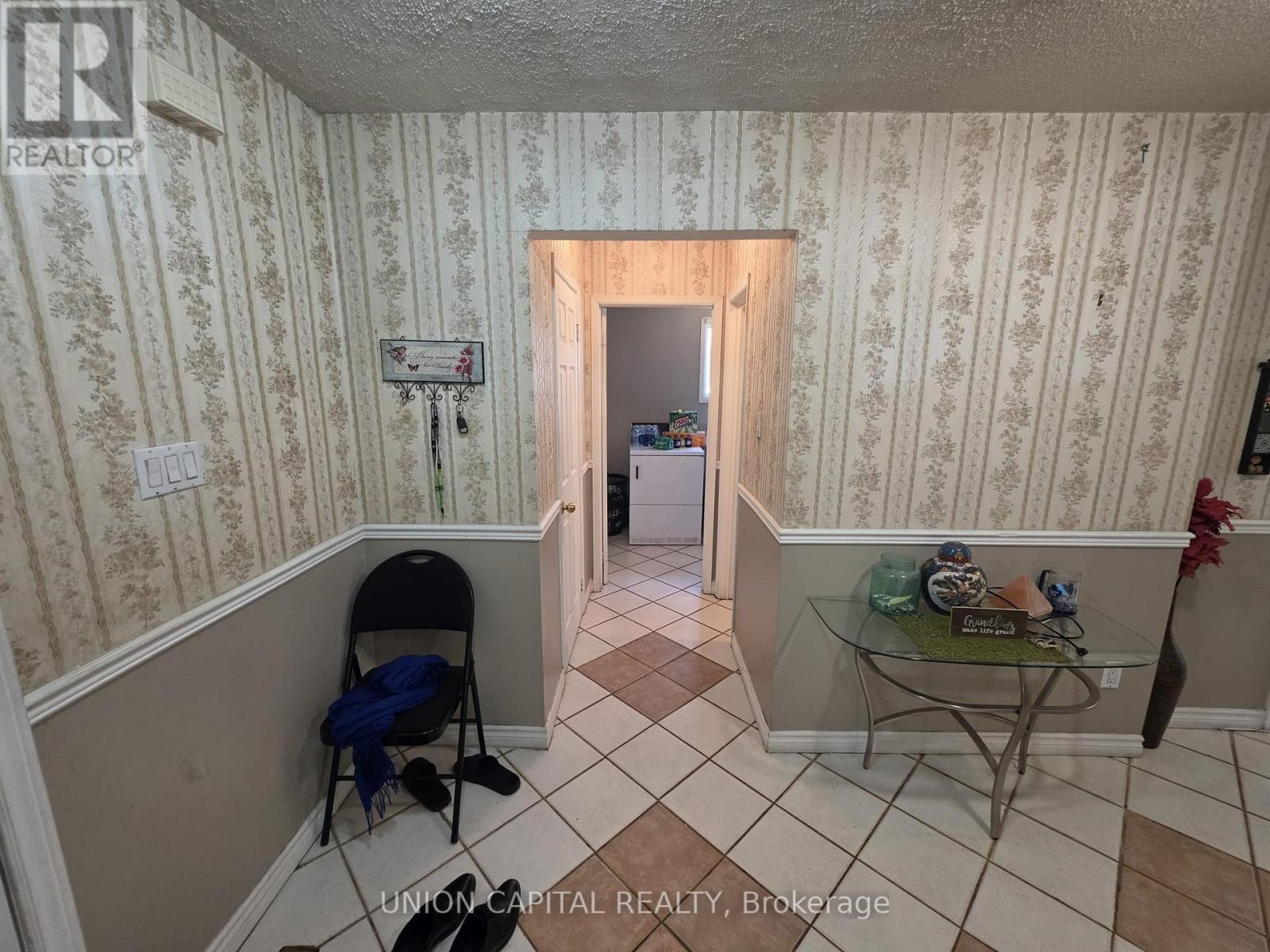 2363 Strathmore Crescent, Pickering, ON