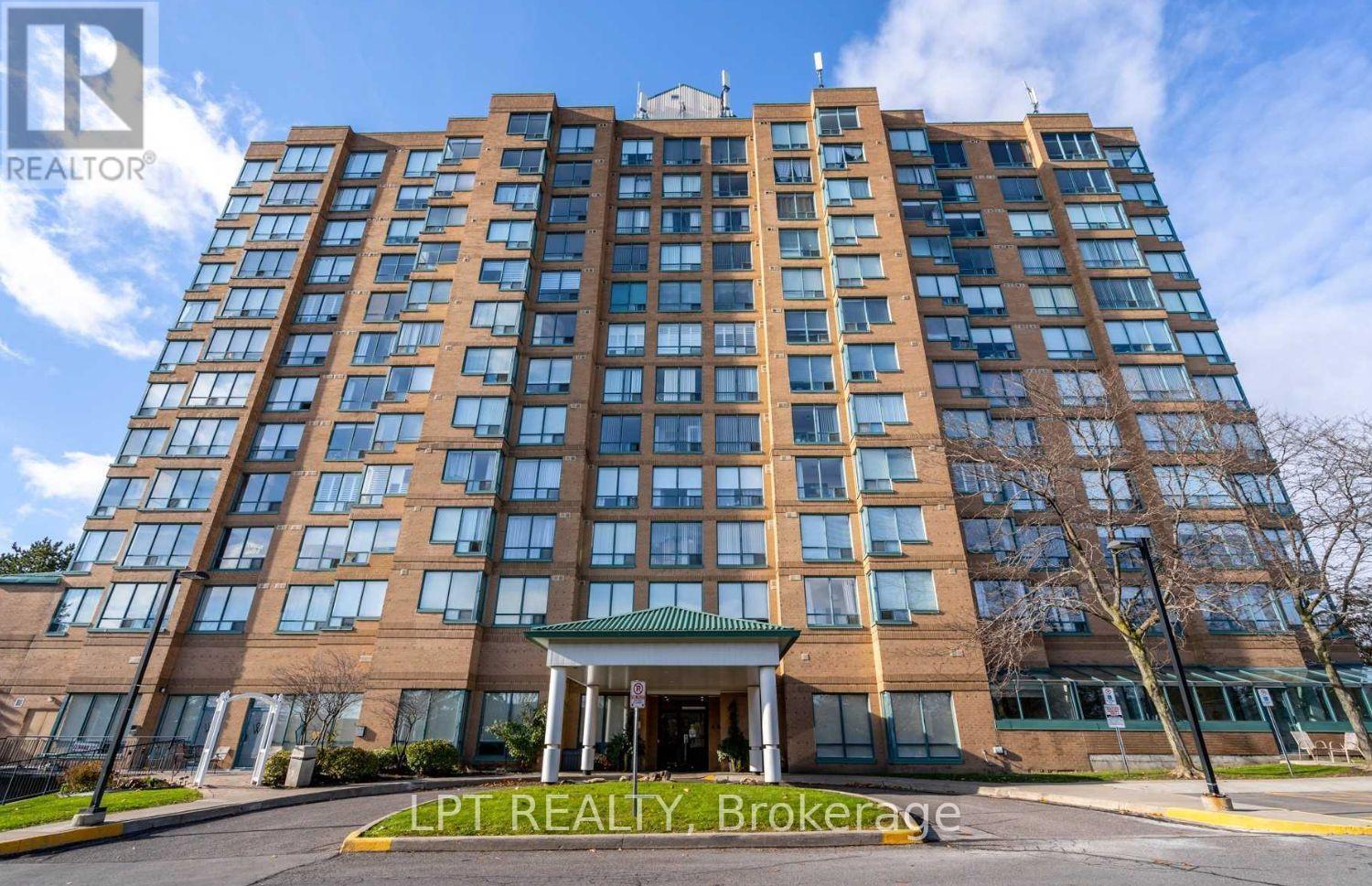 505 - 711 Rossland Road E, Whitby, ON