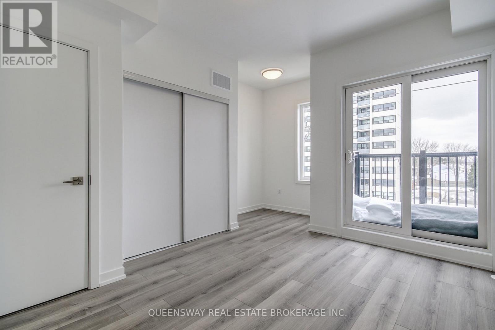 3079 Pharmacy Avenue, Toronto, ON