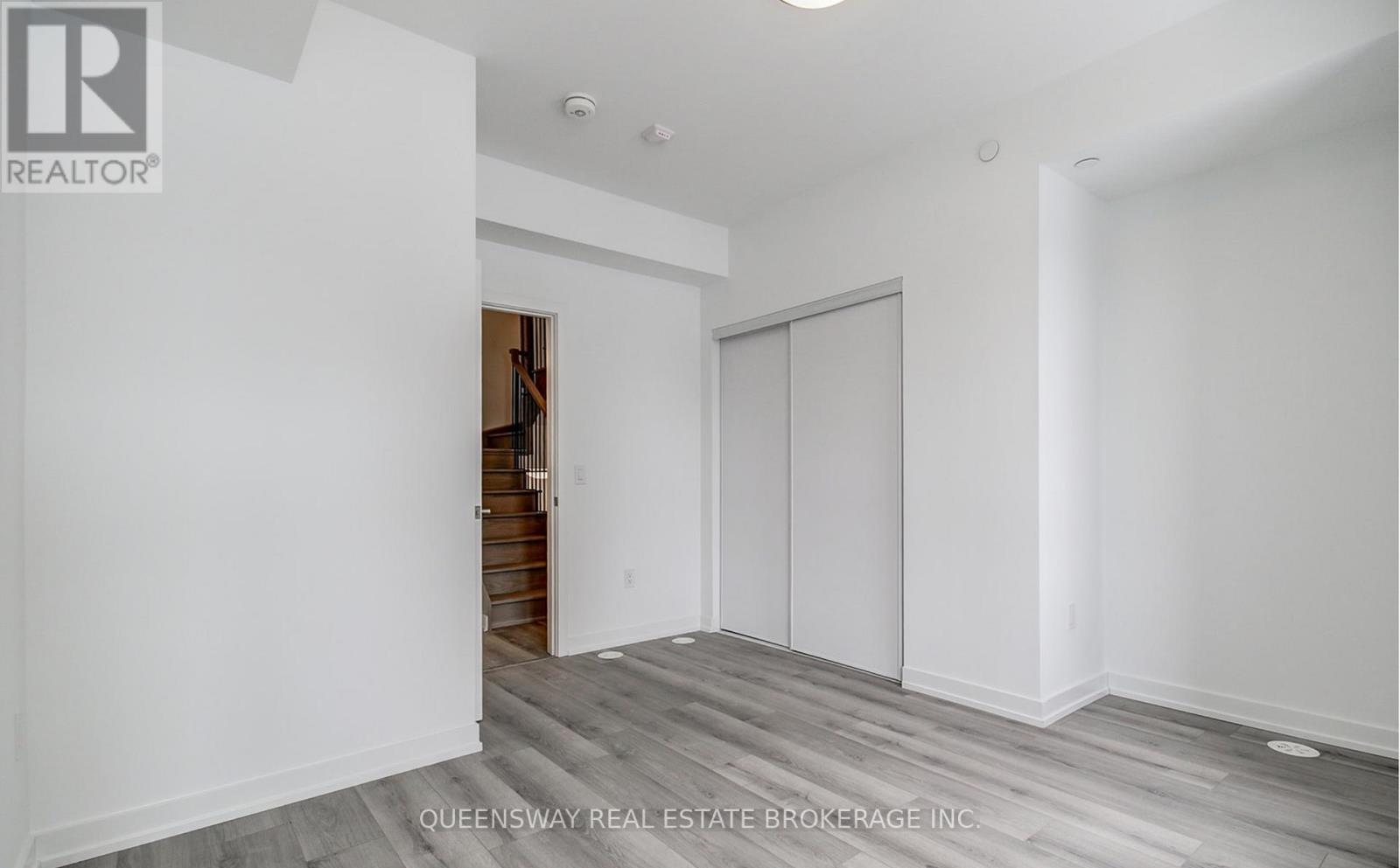 3079 Pharmacy Avenue, Toronto, ON