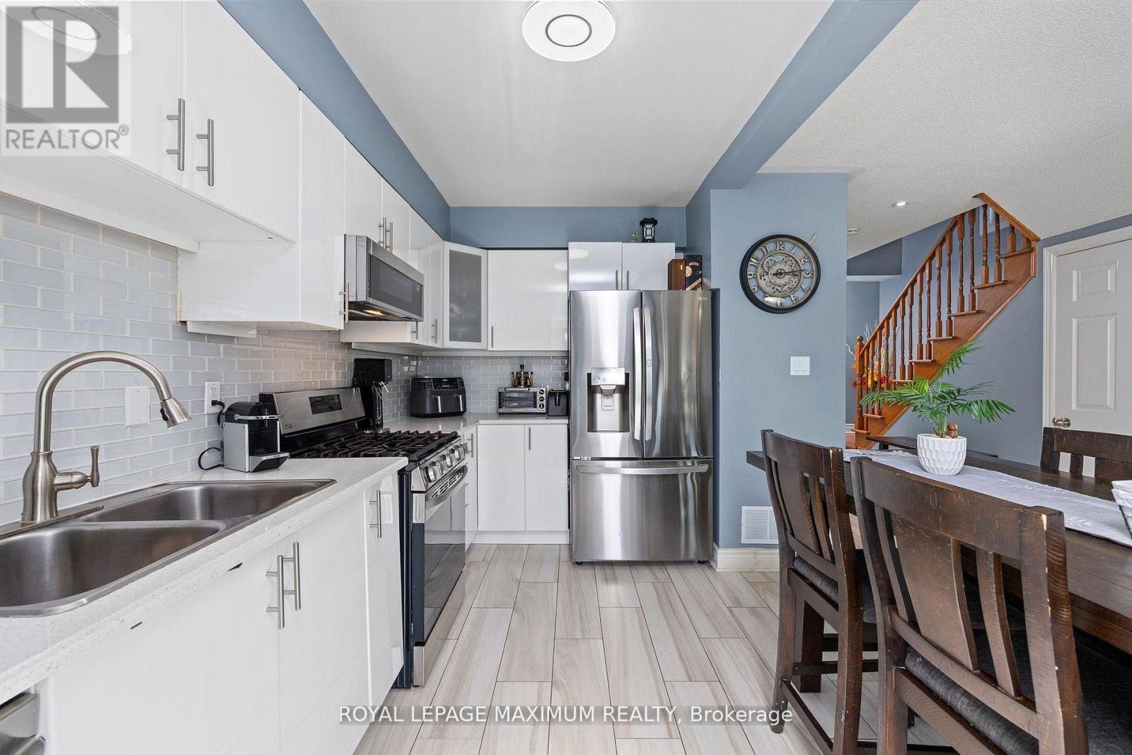 52 Pottery Place, Vaughan, ON