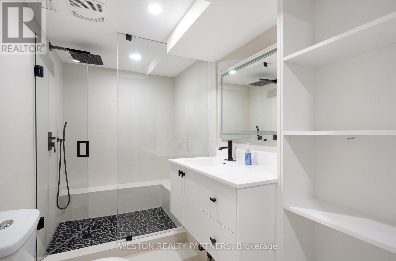 19 Mattice Road, Toronto, ON