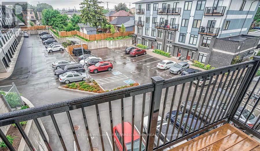 25 - 630 Rogers Road, Toronto, ON