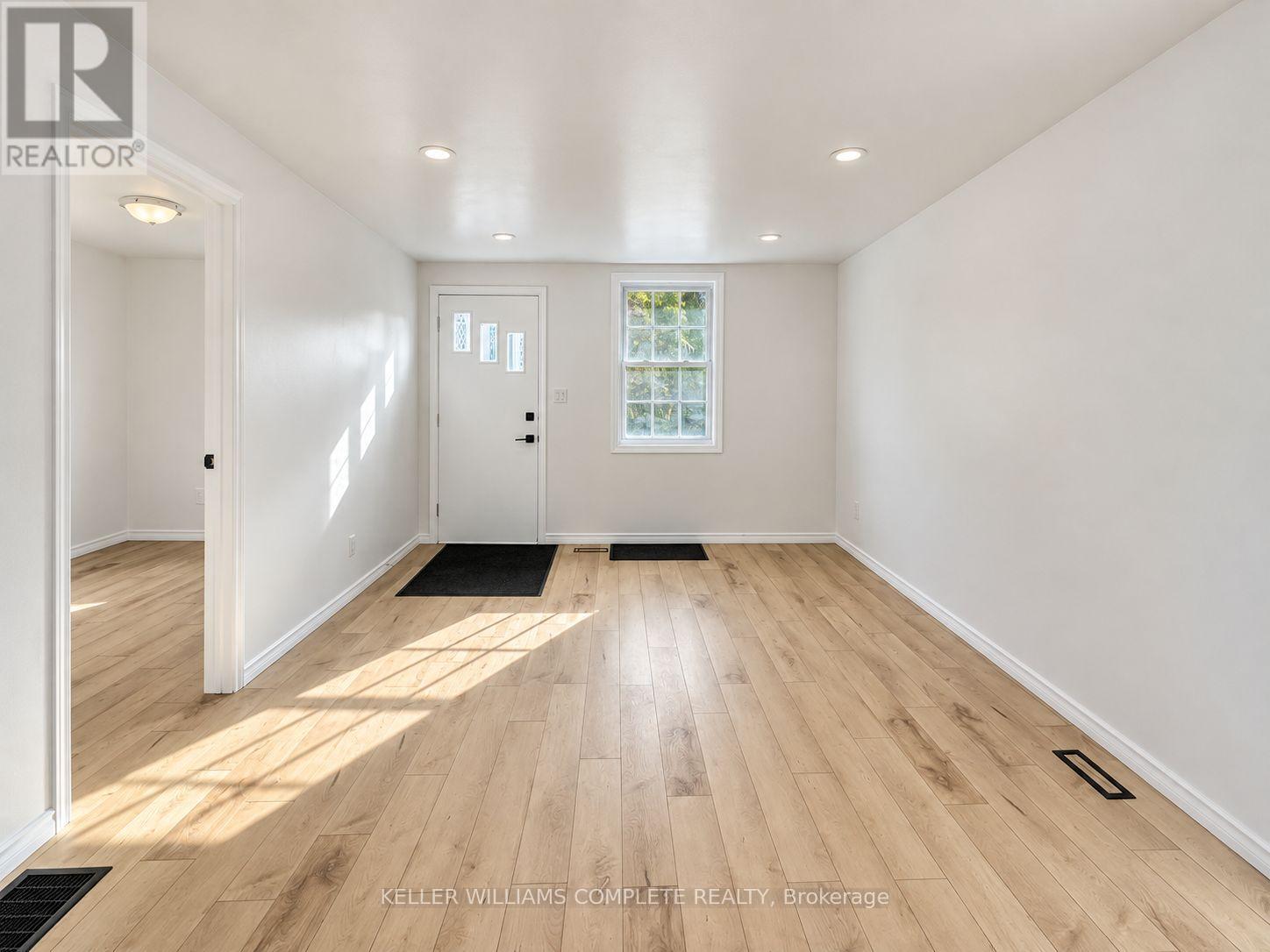 99 Bunting Road, St. Catharines (E. Chester), ON