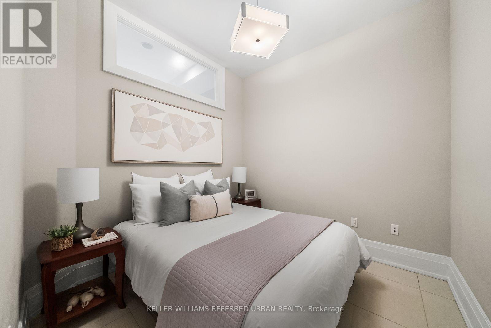 32 Cranbrooke Avenue, Toronto, ON