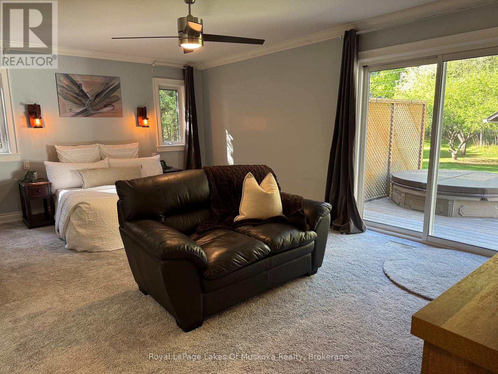 Primary bedroom fit for a King! - 2 Leslie Drive W, Bracebridge (Monck (Bracebridge)), ON
