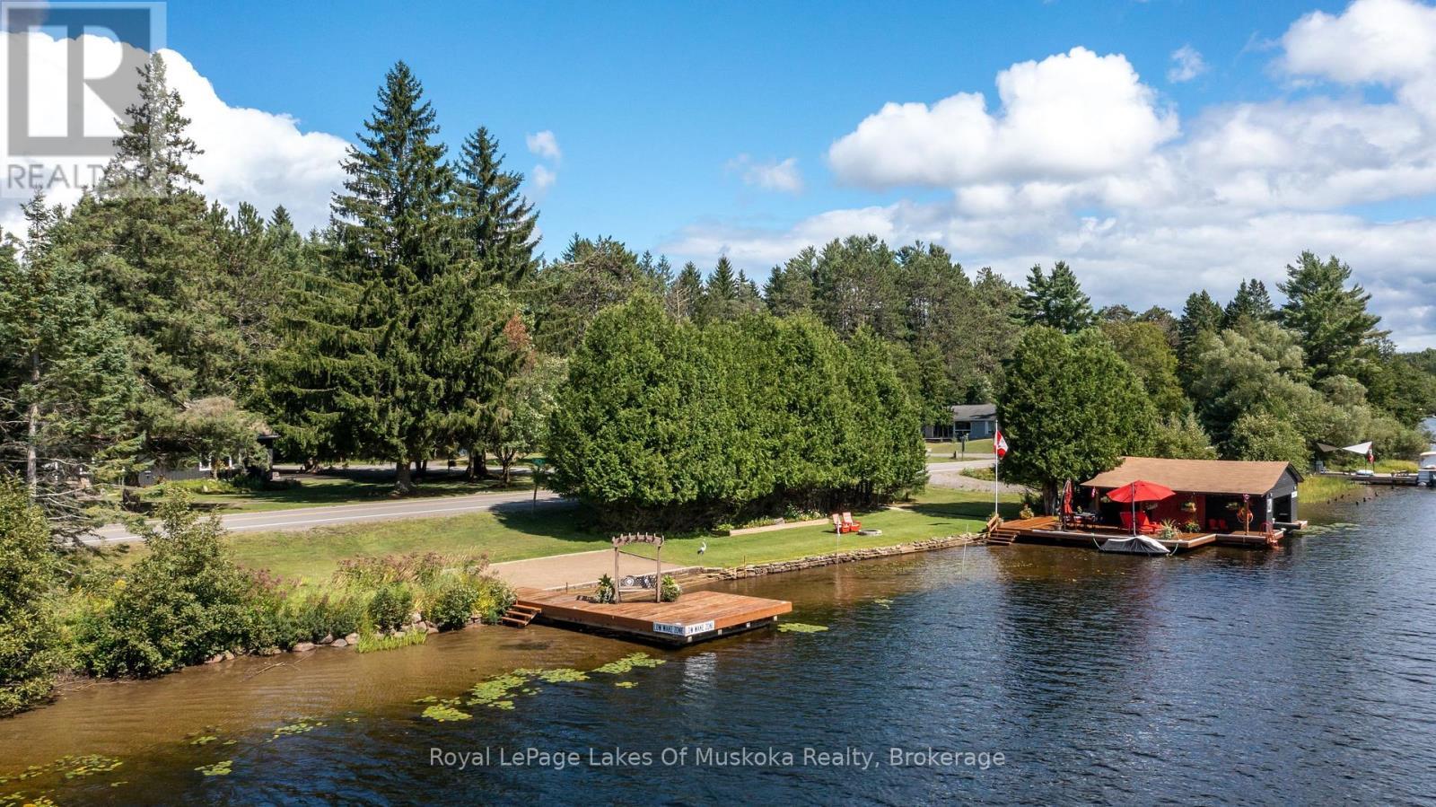docking, beach - 2 Leslie Drive W, Bracebridge (Monck (Bracebridge)), ON