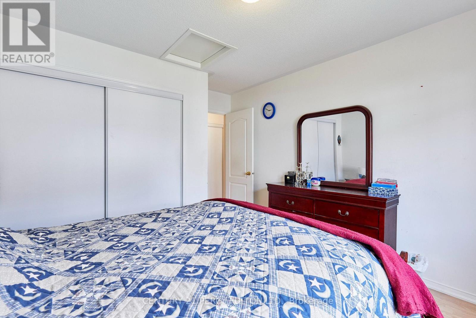 8 Knowles Street, Ajax, ON