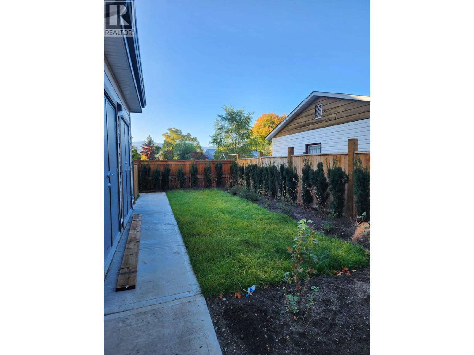 1354 Rutland Road N Unit# 1, Kelowna, BC