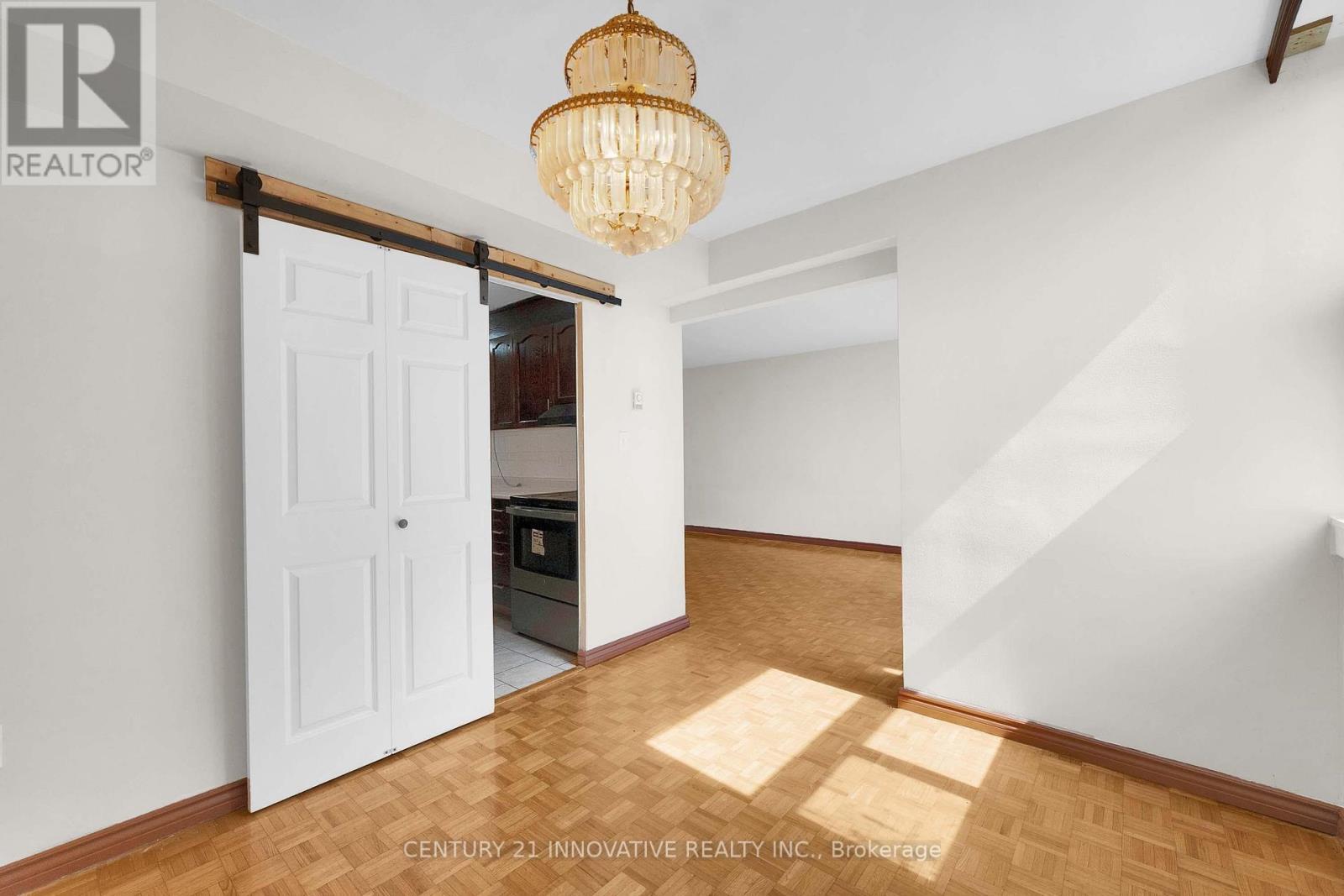 1903 - 3 Massey Square, Toronto, ON
