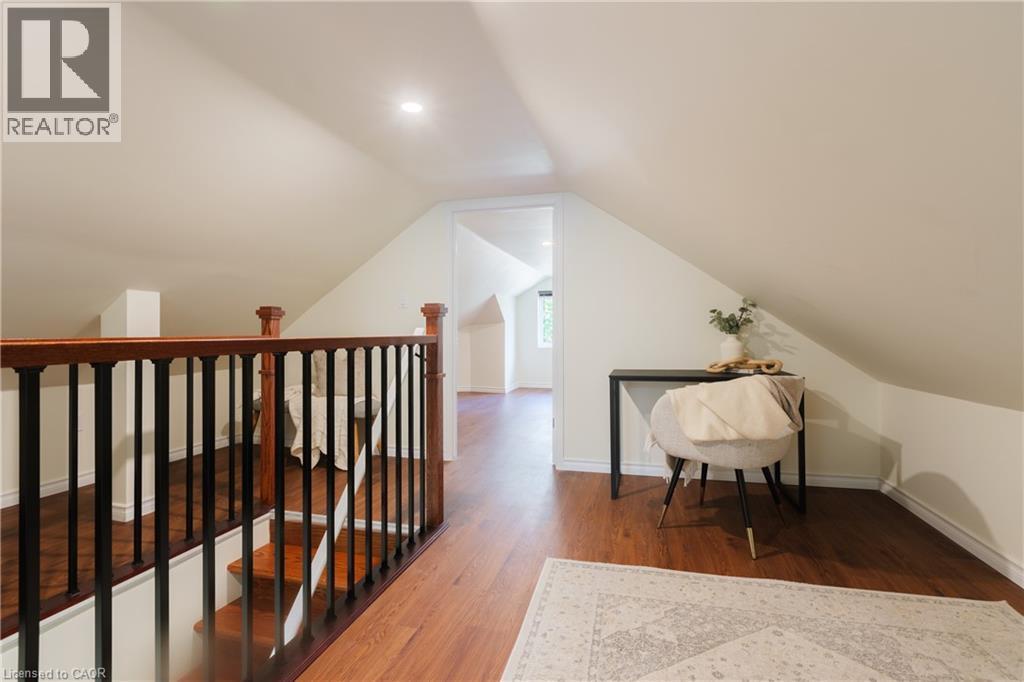 95 Fennell Avenue W, Hamilton, ON