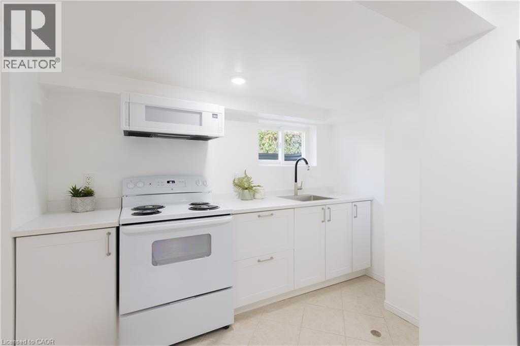 95 Fennell Avenue W, Hamilton, ON