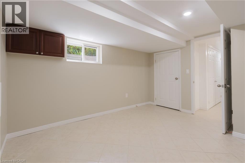 95 Fennell Avenue W, Hamilton, ON