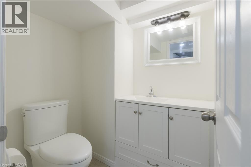 95 Fennell Avenue W, Hamilton, ON
