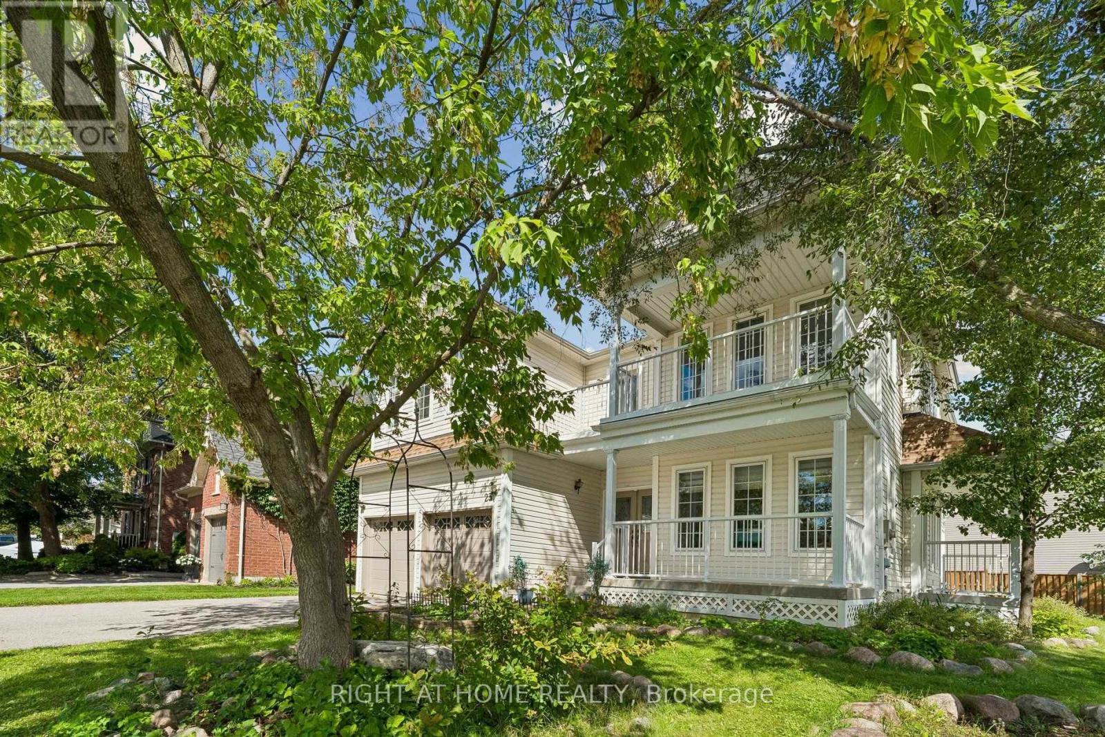 23 Croxall Boulevard, Whitby, ON