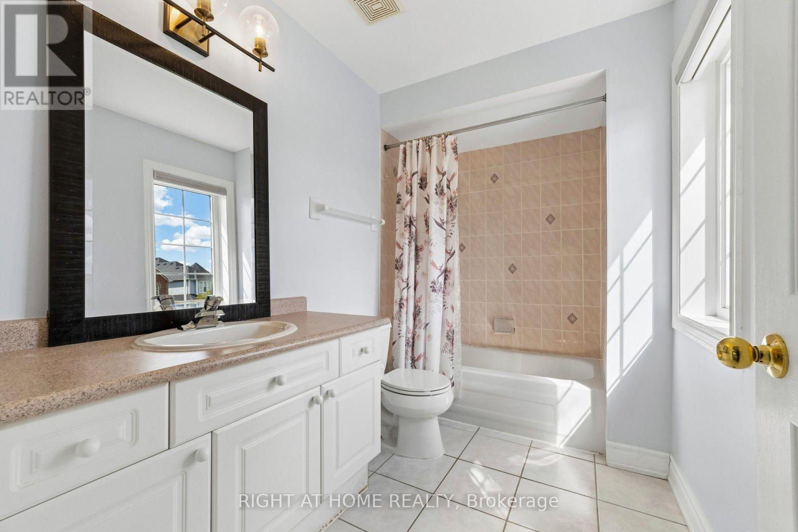 23 Croxall Boulevard, Whitby, ON