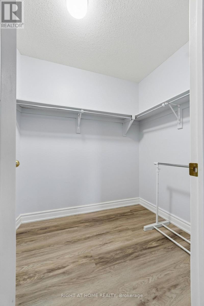 23 Croxall Boulevard, Whitby, ON