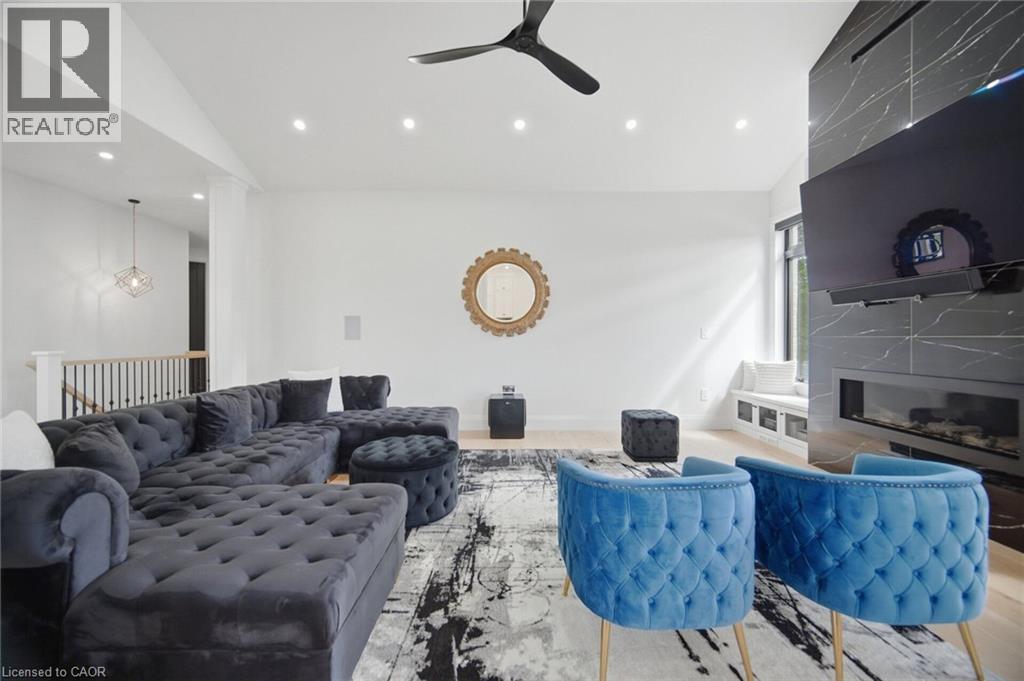 Spacious room with recessed lighting and a ceiling fan - 56 Augustus Street, Scotland, ON