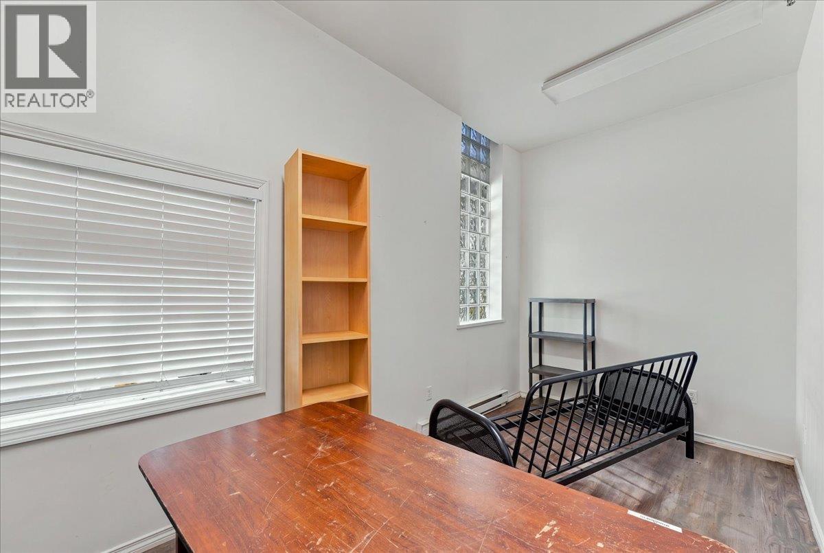 8971 Bridgeport Road, Richmond, BC