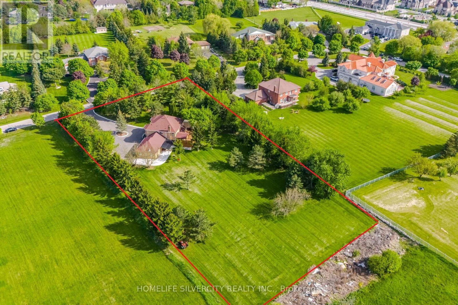 15 Estateview Circle, Brampton, ON