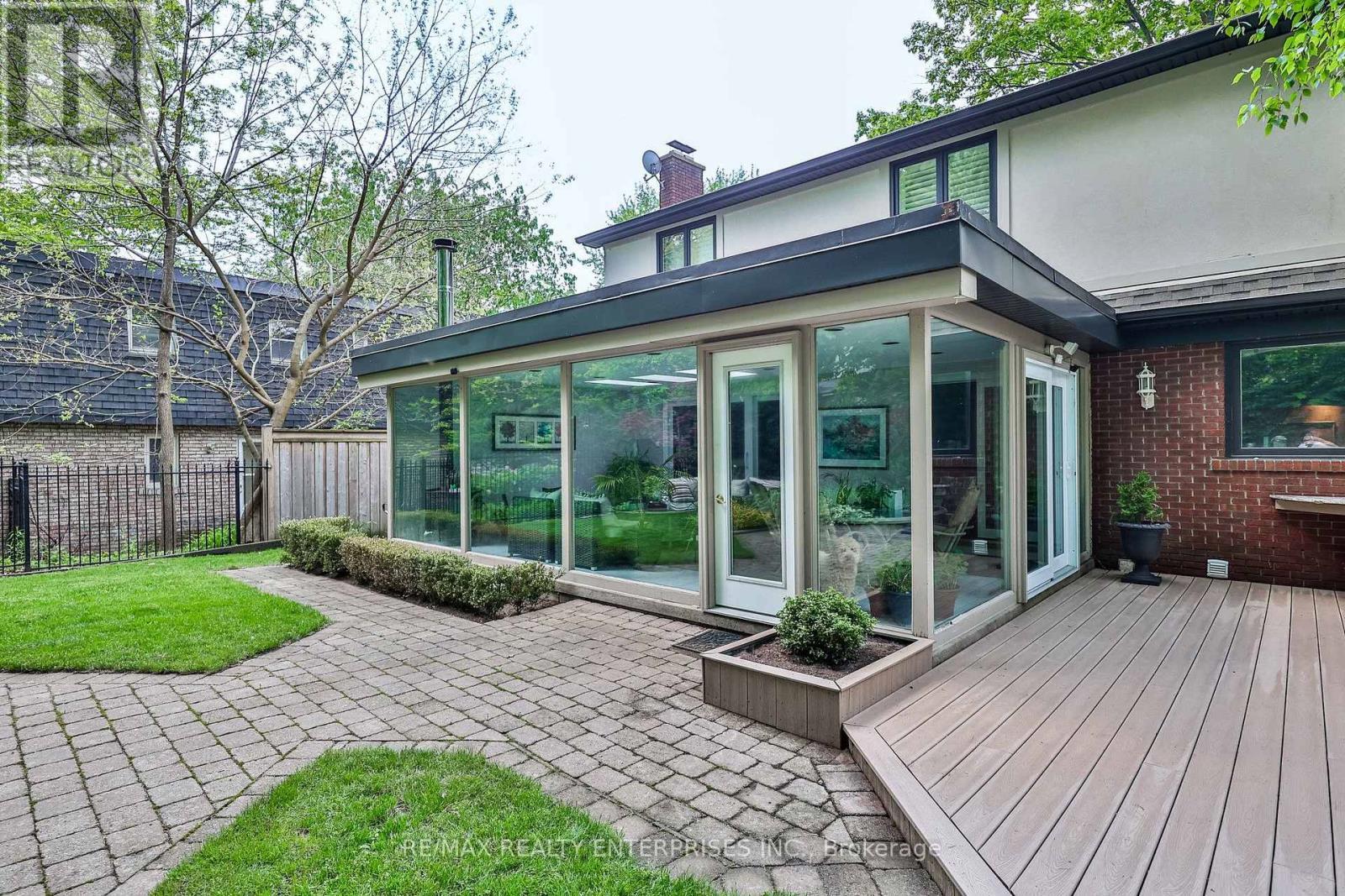 208 Mineola Road W, Mississauga, ON