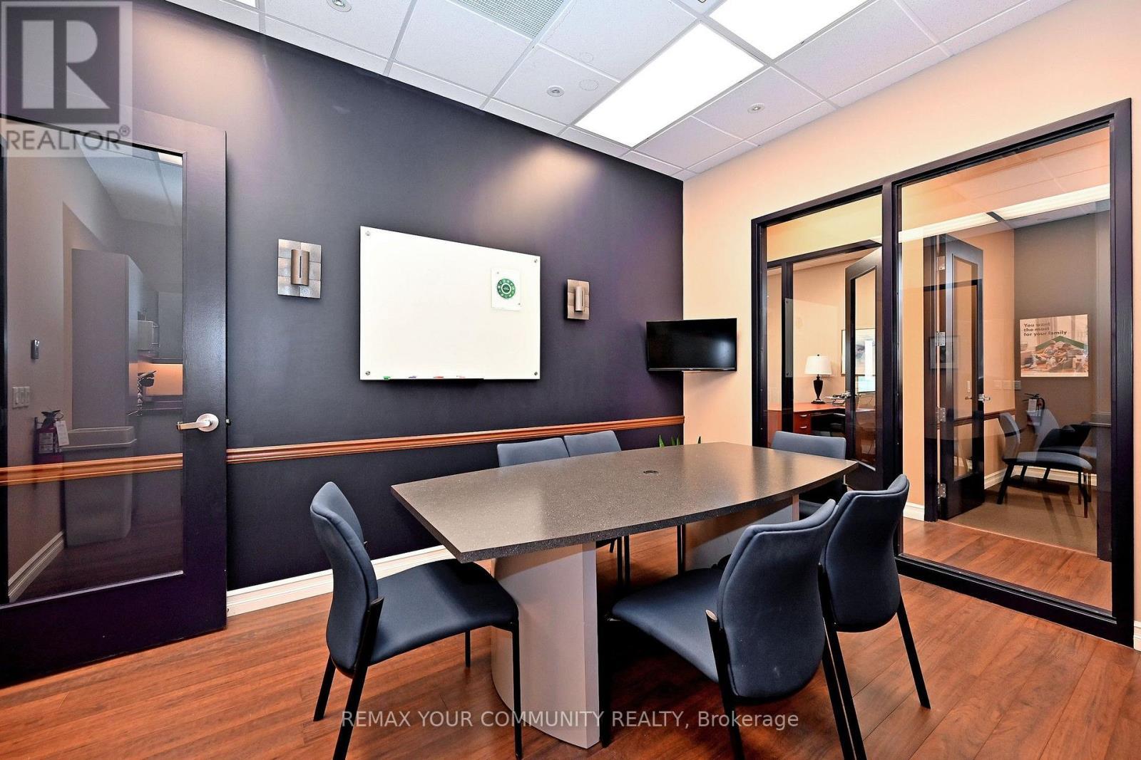 213 - 214 - 8789 Woodbine Avenue, Markham, ON