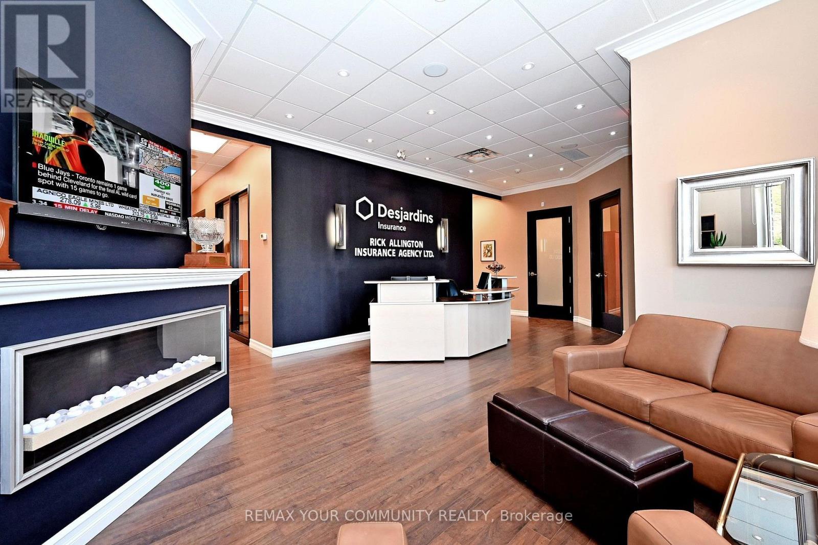213 - 214 - 8789 Woodbine Avenue, Markham, ON