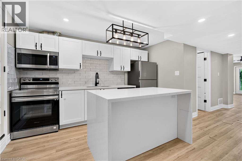 592 Aberdeen Avenue, Hamilton, ON