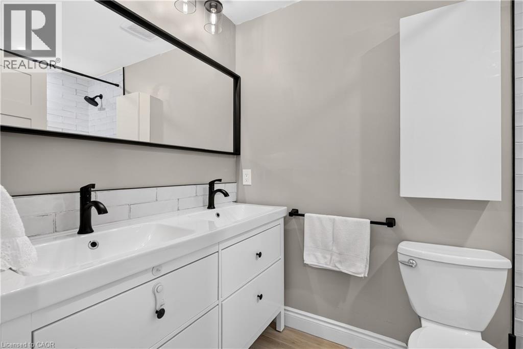 592 Aberdeen Avenue, Hamilton, ON