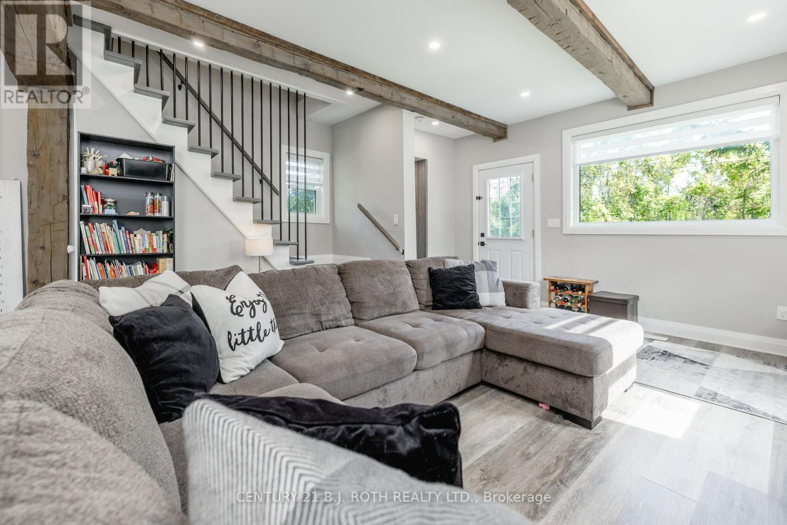 528 First Avenue, Tay, ON