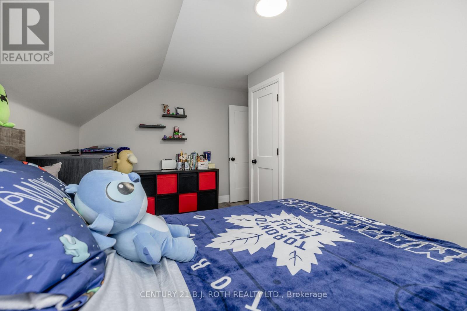 528 First Avenue, Tay, ON