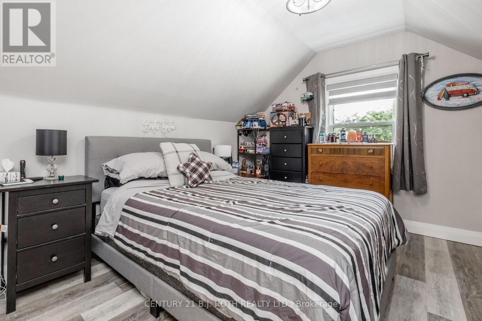 528 First Avenue, Tay, ON
