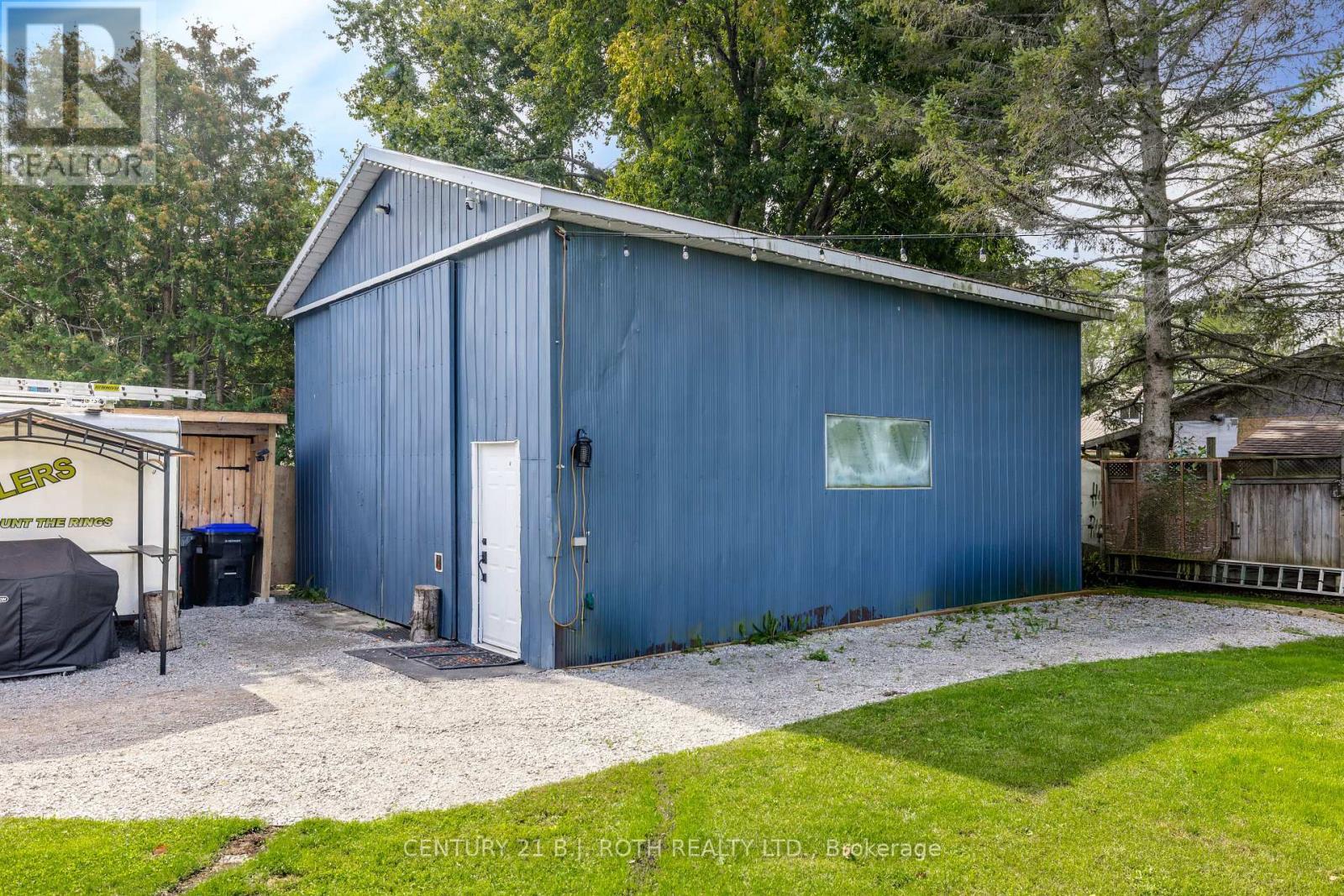 528 First Avenue, Tay, ON