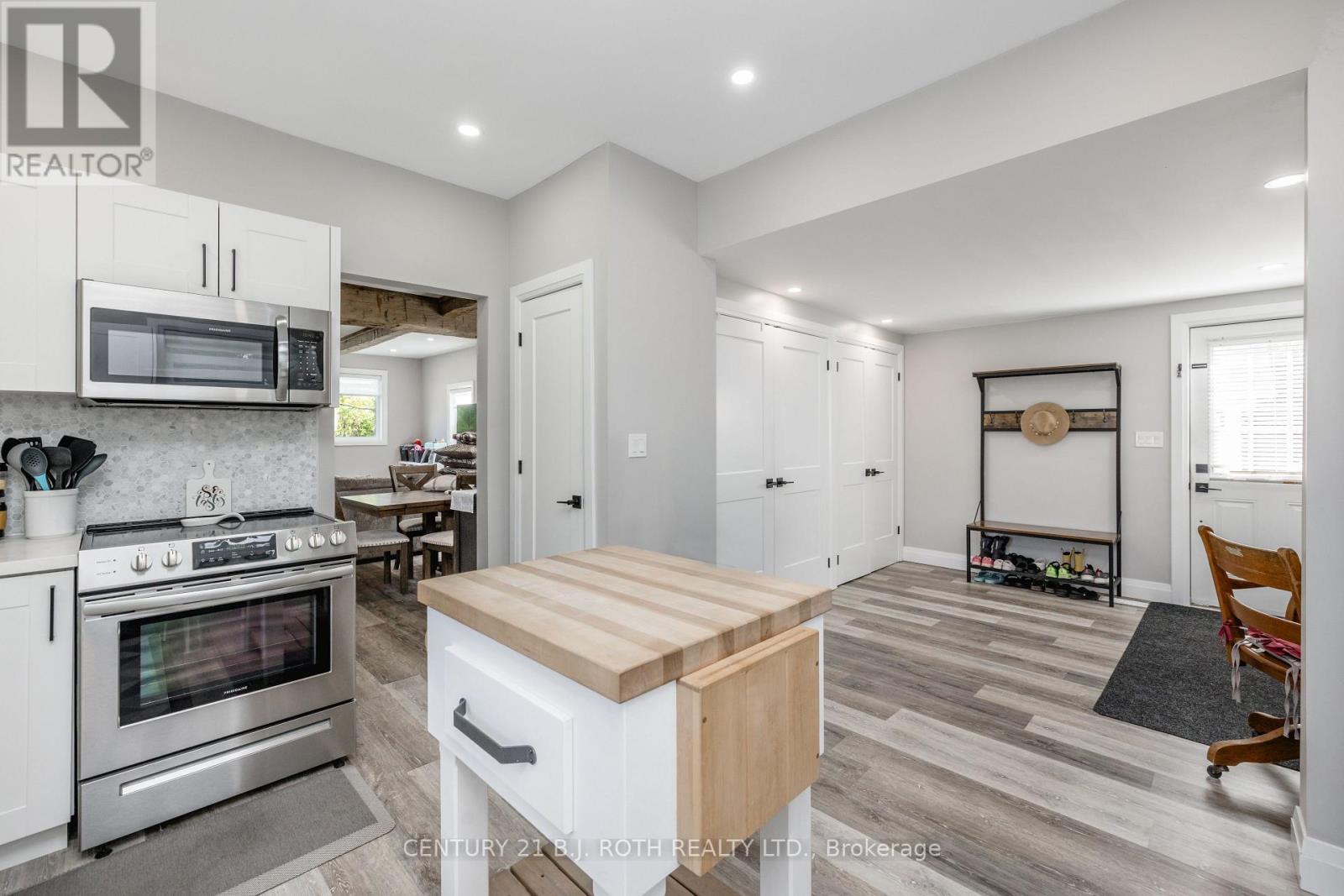 528 First Avenue, Tay, ON