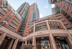 303 - 800 LAWRENCE AVENUE W Toronto, ON M6A 1C3