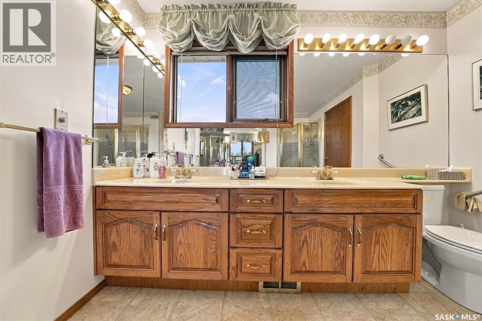 1411 Haslam Place, Saskatoon, SK